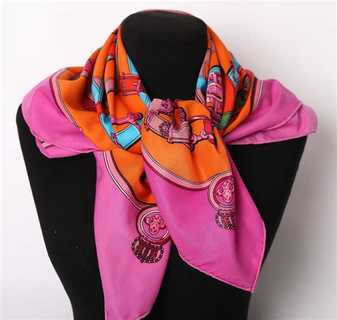 HERMÈS Women's Scarf/Shawl Silk 